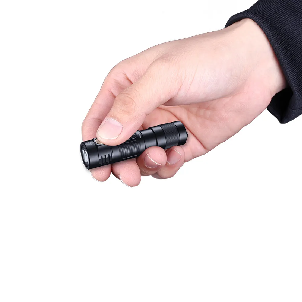 Ліхтар-брелок ручний Fenix E09R. Максимальна яскравість 600 люменів. Вага 45 г. 4