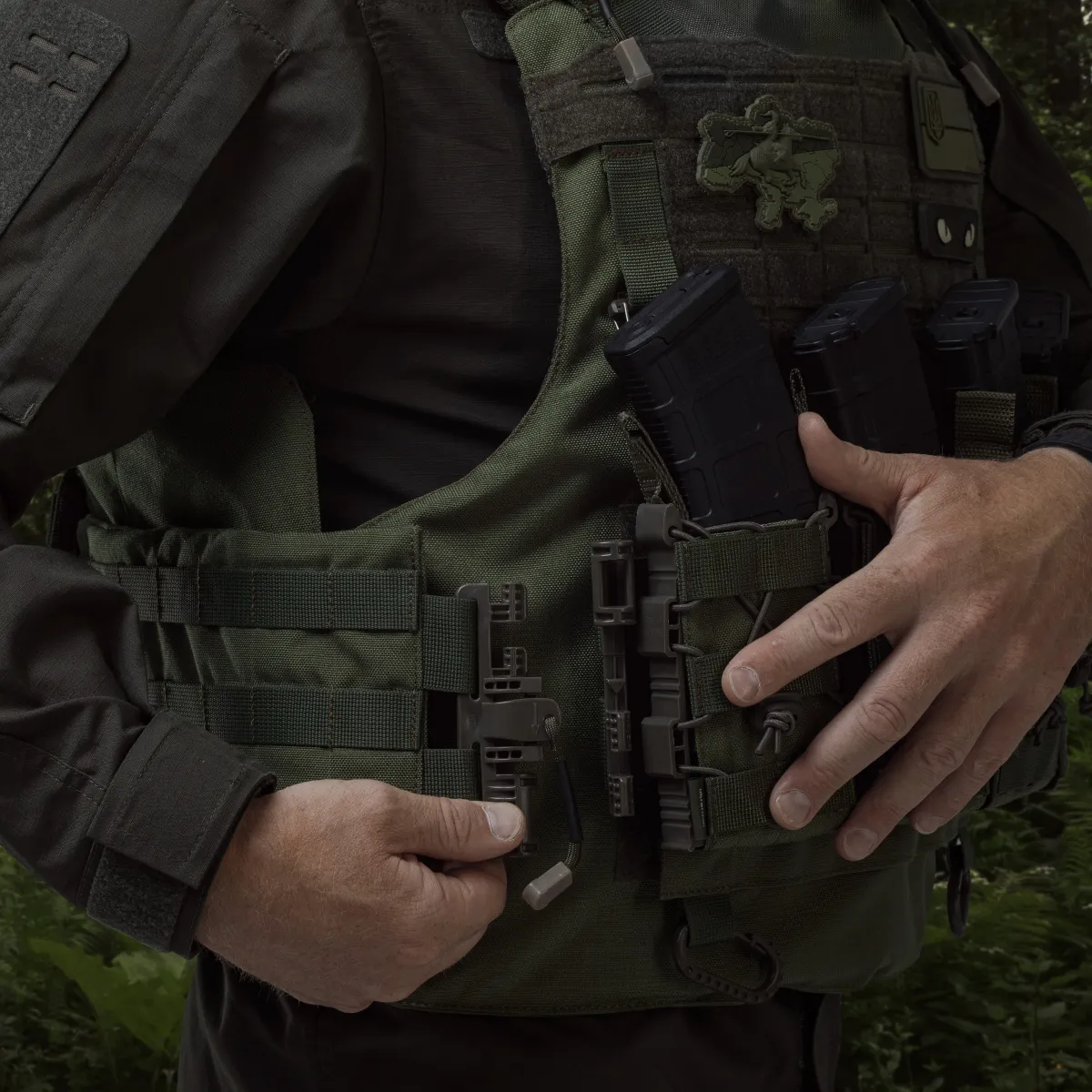 Бойовий бронежилет IBV-1. Вага 3.6 кг. Збільшена площа захисту. Олива. L/XL 8