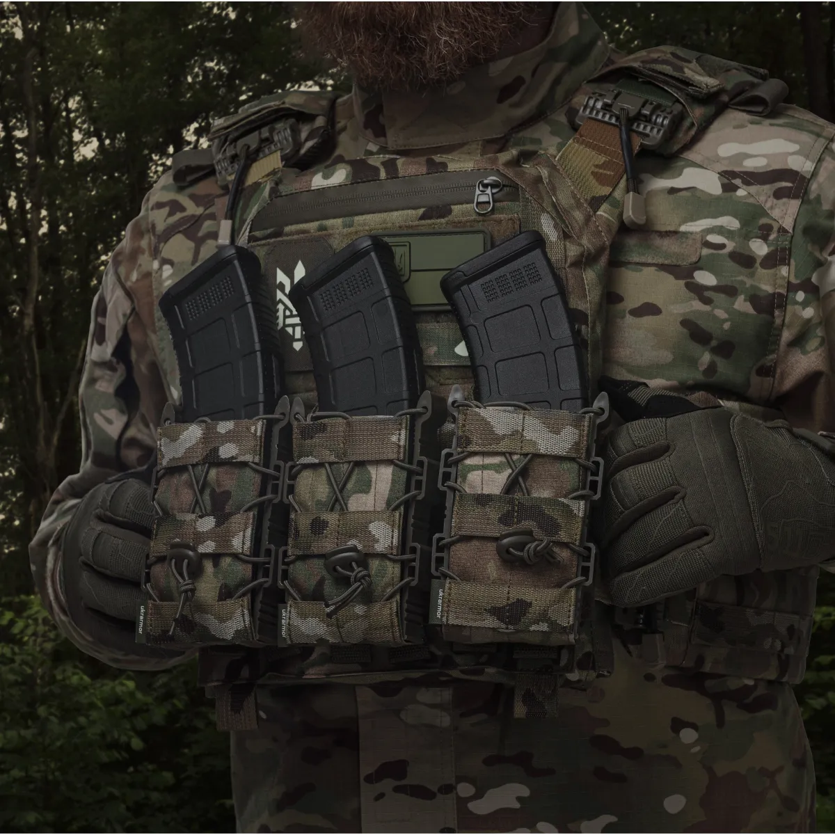 Підсумок одинарний пластиковий для магазину АК/AR. Мультикам 5