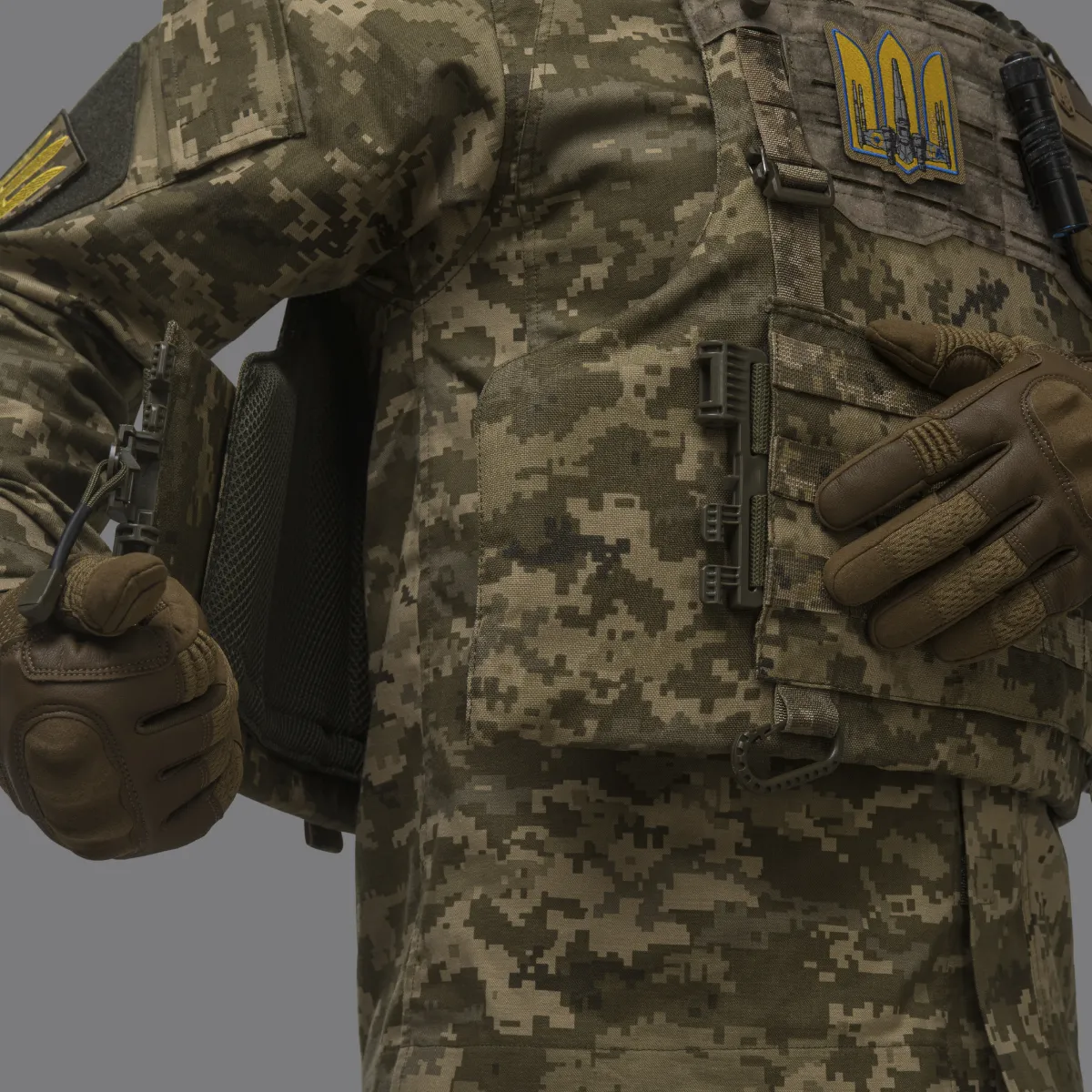 Бойовий бронежилет IBV-1. Вага 3.1 кг. Збільшена площа захисту. Піксель (мм-14). S/M 7