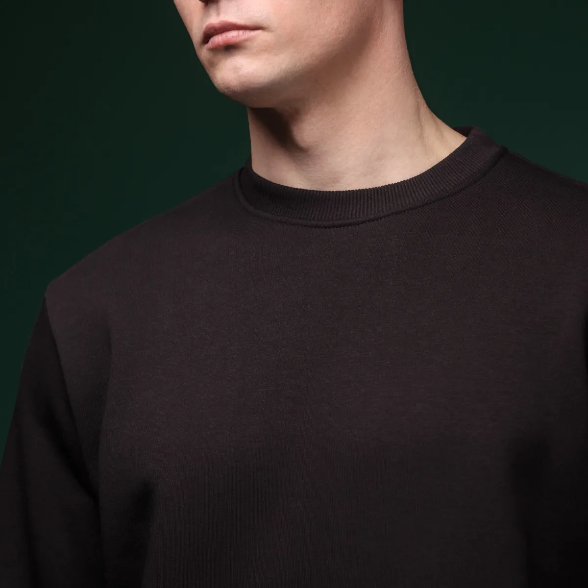 Світшот Base Soft Sweatshirt. Вільний стиль. Колір Чорний/Black 4