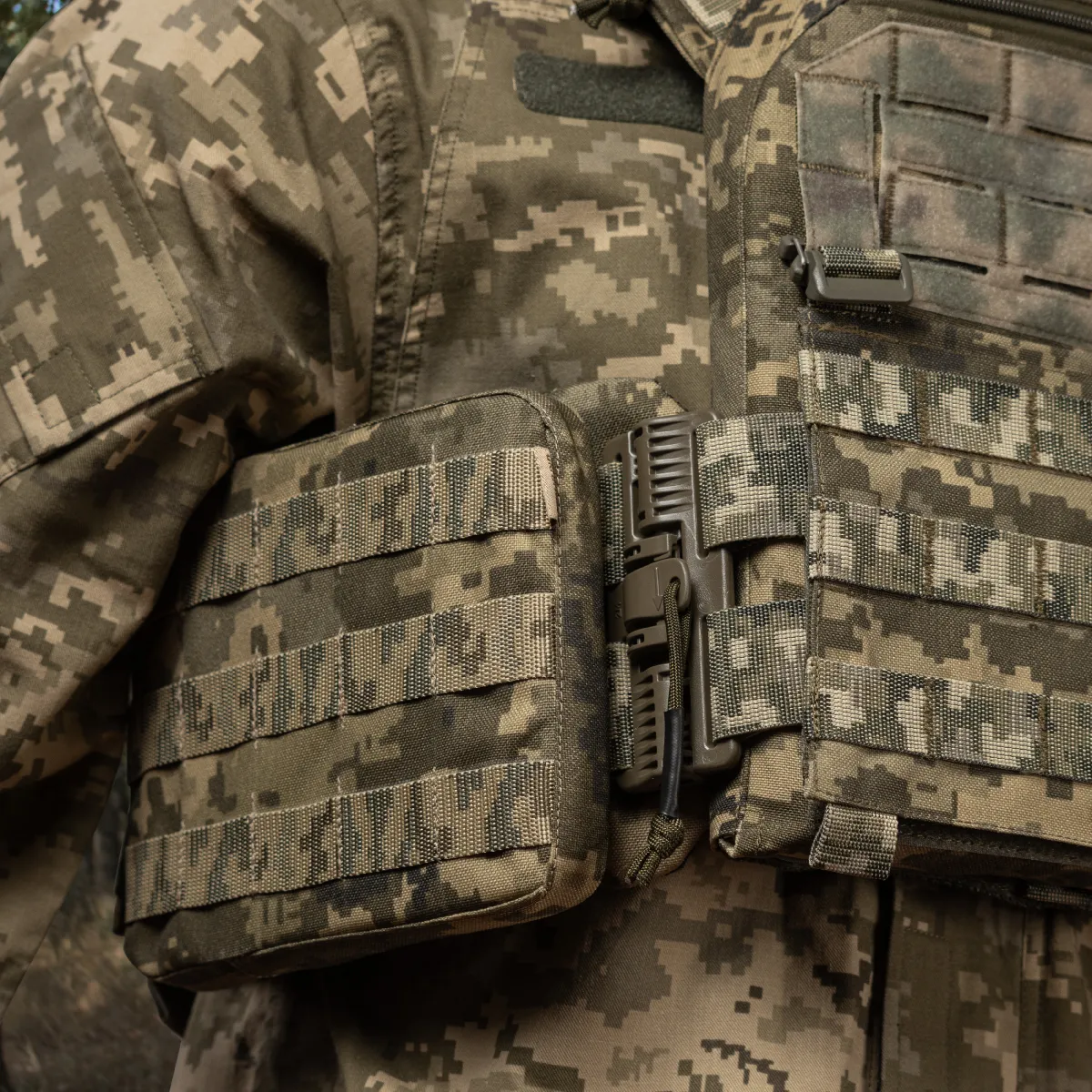 Бокові бронепластини 3 клас захисту (комплект) НВМПЕ 21.5х16 см. Піксель (мм-14) 7