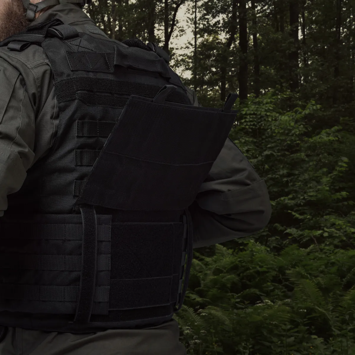 Бойовий бронежилет IBV-1. Вага 3.6 кг. Збільшена площа захисту. Чорний. L/XL 13