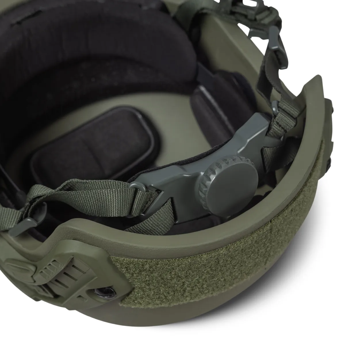 Кевларовый шлем FAST с Ops Core олива. Уровень защиты NIJ IIIA 7