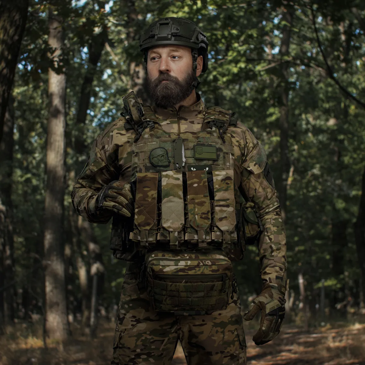 Одинарний закритий підсумок з клапаном під магазин АК/АR. Мультикам. 8