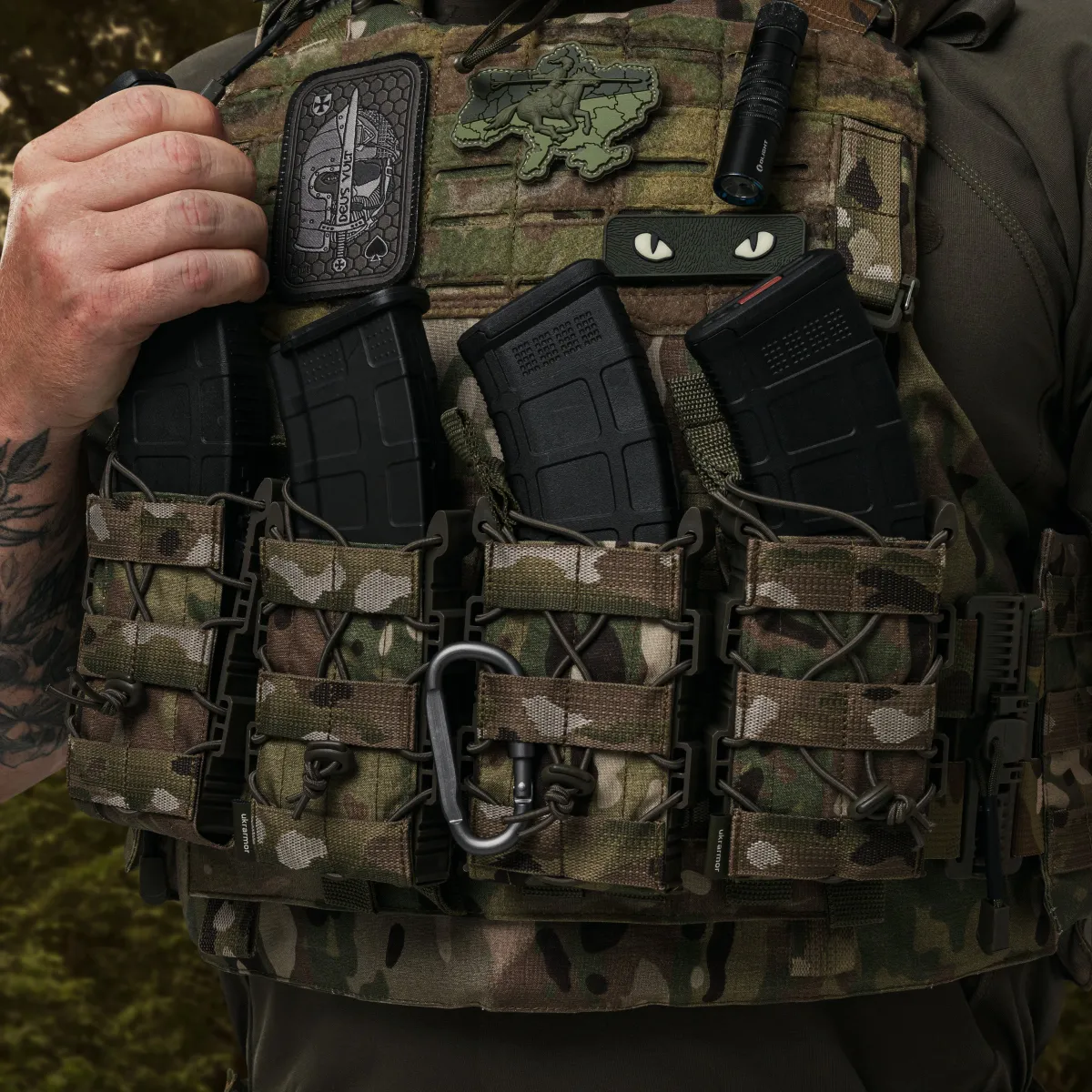 Підсумок одинарний пластиковий для магазину АК/AR. Мультикам 2