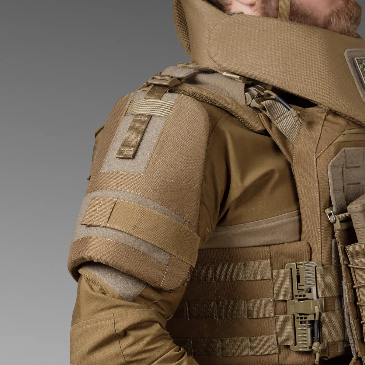 Плечовий захист з балістичними пакетами 2-го класу. STANAG 2920. Койот 7