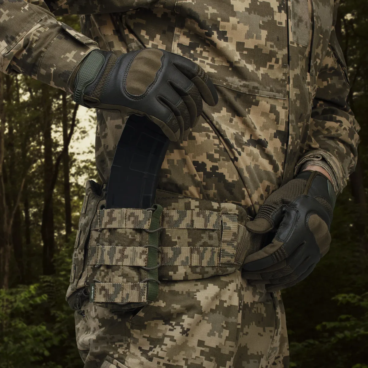 Одинарний підсумок під магазини АК/АR (тканевий). Піксель (мм-14) 4