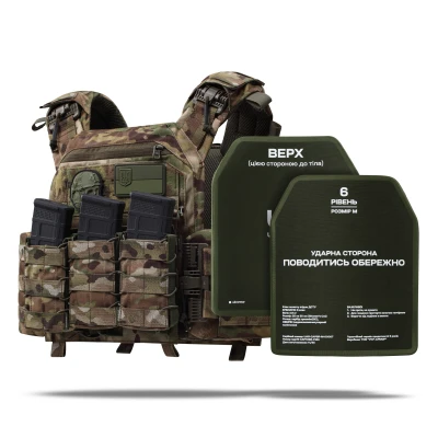 Бронежилет 6-го класу (PRO). Вага 6.3 кг. Керамічні плити 2.9 кг. Мультикам