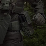 Двойной закрытый подсумок с клапаном под магазины АК/АR. Олива 7