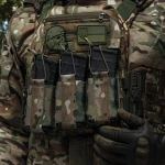 Одинарний еластичний підсумок під магазини АК/АR відкритого типу. Кріплення MOLLE. Мультикам 3