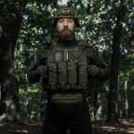 Одинарный закрытый подсумок с клапаном под магазин АК/АR. Олива. 8