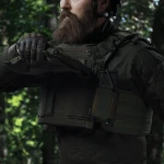 Боковий правосторонній еластичний підсумок для магазинів АК/AR та турнікетів відкритого типу з кріпленням на липучці. Олива 7