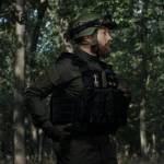 Одинарний закритий підсумок з клапаном під магазин АК/АR. Чорний. 6