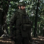 Бронежилет 3 класу (PRO). Вага 3.2 кг. Поліетиленові плити 1.38 кг. Олива 12